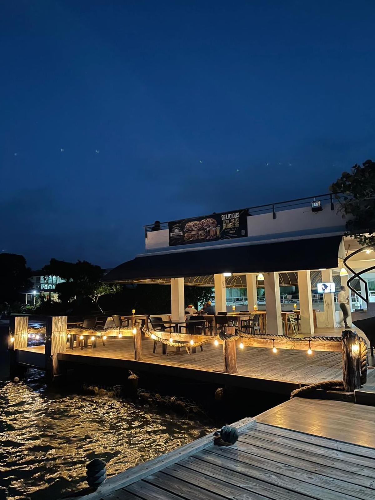 奥乔里奥斯 大洋棕榈林旅馆酒店 外观 照片